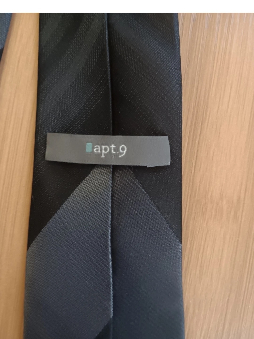 Apt. 9 Black Gray Geometric Silk Necktie Mens Modern Diamond Pattern Tie - Picture 4 of 5